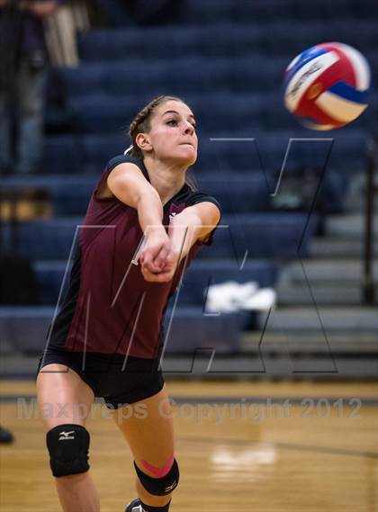 Thumbnail 3 in Bristol Eastern vs. East Lyme (CIAC Class L Final) photogallery.