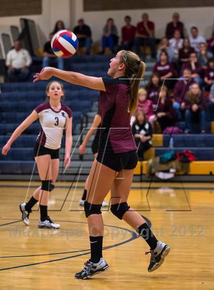 Thumbnail 3 in Bristol Eastern vs. East Lyme (CIAC Class L Final) photogallery.