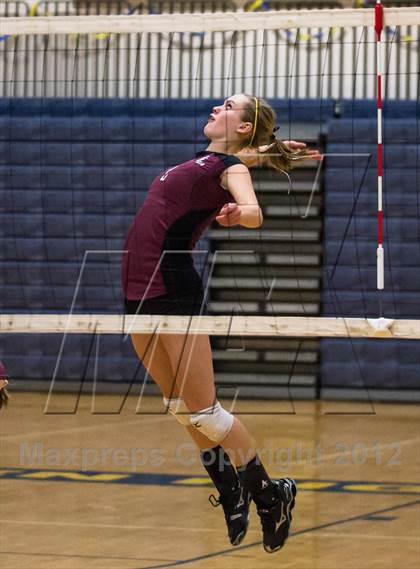 Thumbnail 1 in Bristol Eastern vs. East Lyme (CIAC Class L Final) photogallery.