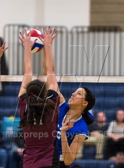 Thumbnail 2 in Bristol Eastern vs. East Lyme (CIAC Class L Final) photogallery.