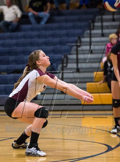 Thumbnail 1 in Bristol Eastern vs. East Lyme (CIAC Class L Final) photogallery.