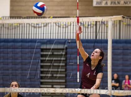 Thumbnail 2 in Bristol Eastern vs. East Lyme (CIAC Class L Final) photogallery.