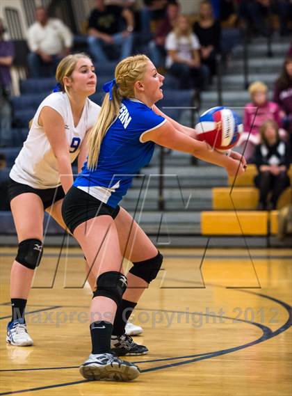 Thumbnail 2 in Bristol Eastern vs. East Lyme (CIAC Class L Final) photogallery.