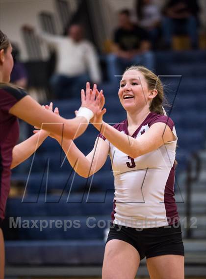 Thumbnail 3 in Bristol Eastern vs. East Lyme (CIAC Class L Final) photogallery.
