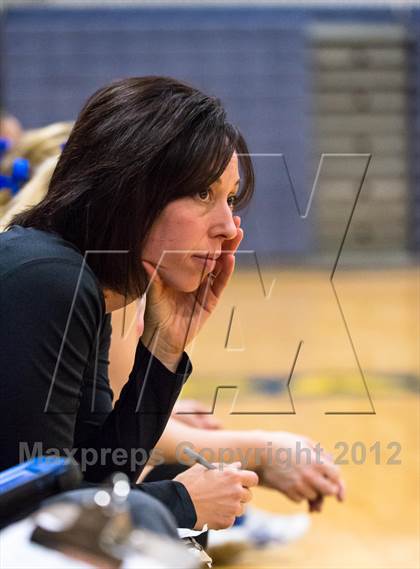 Thumbnail 3 in Bristol Eastern vs. East Lyme (CIAC Class L Final) photogallery.