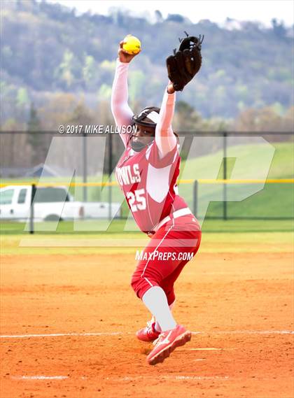 Thumbnail 2 in Ooltewah vs. Farragut photogallery.