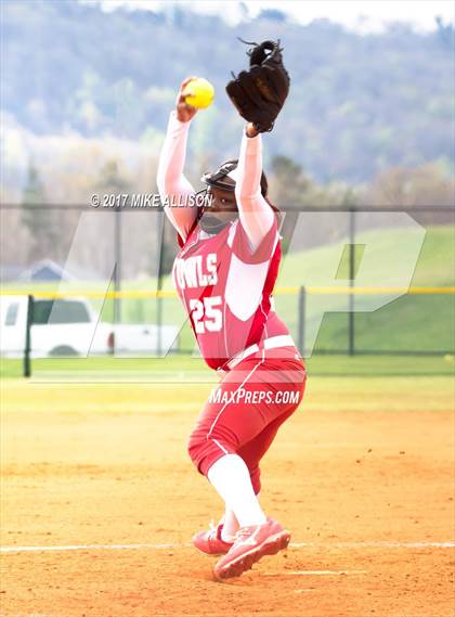 Thumbnail 2 in Ooltewah vs. Farragut photogallery.