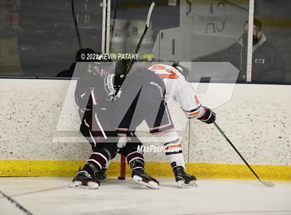 Thumbnail 1 in North Haven @ Lyman Hall photogallery.