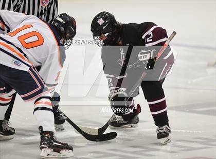 Thumbnail 3 in North Haven @ Lyman Hall photogallery.