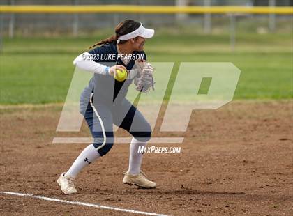 Thumbnail 1 in Elk Grove @ Franklin photogallery.