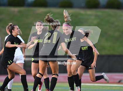 Thumbnail 3 in Sherwood @ Jesuit photogallery.