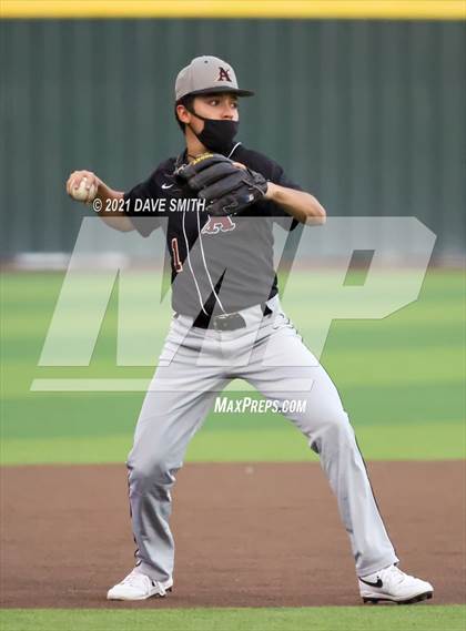 Thumbnail 1 in El Dorado @ Hanks photogallery.