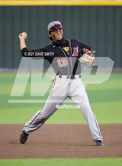 Thumbnail 3 in El Dorado @ Hanks photogallery.