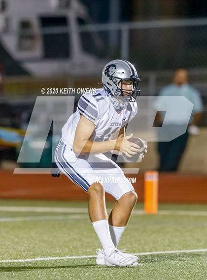 Thumbnail 1 in Guyer @ Hebron photogallery.