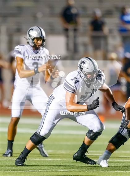 Thumbnail 1 in Guyer @ Hebron photogallery.