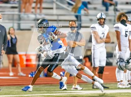 Thumbnail 3 in Guyer @ Hebron photogallery.