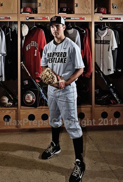 Thumbnail 2 in Harvard-Westlake (Preseason Top 10 Photo Shoot)  photogallery.