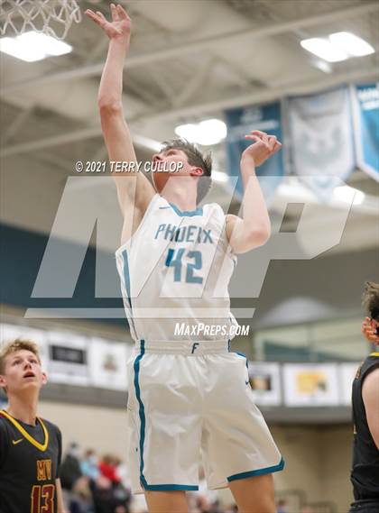 Thumbnail 3 in Mountain View vs. Farmington (UHSAA 5A Quarterfinal) photogallery.