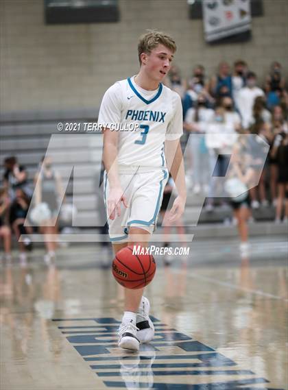 Thumbnail 3 in Mountain View vs. Farmington (UHSAA 5A Quarterfinal) photogallery.