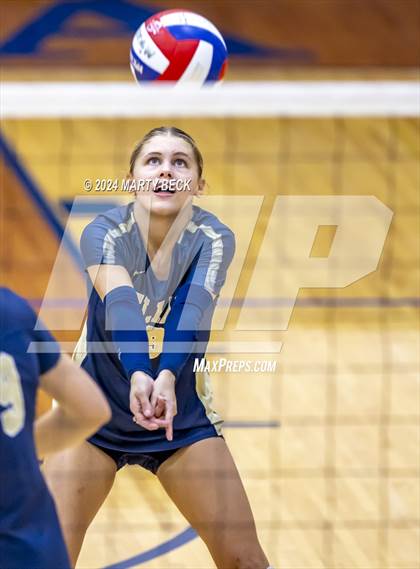 Thumbnail 3 in Rolla @ Helias photogallery.