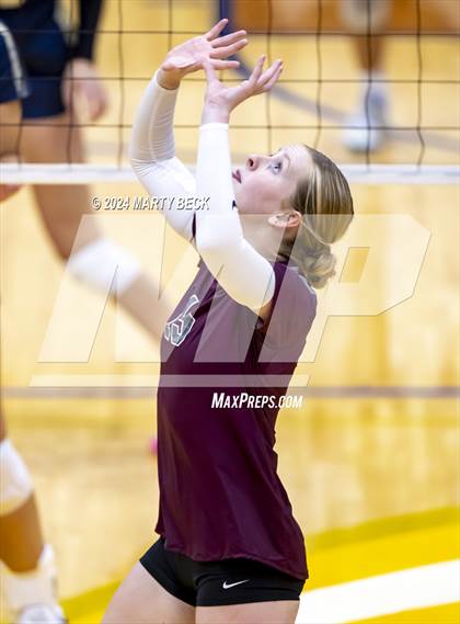 Thumbnail 2 in Rolla @ Helias photogallery.