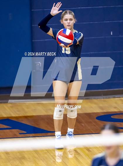 Thumbnail 2 in Rolla @ Helias photogallery.