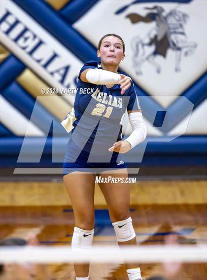 Thumbnail 2 in Rolla @ Helias photogallery.