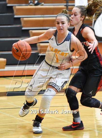 Thumbnail 3 in Gilbert vs. Liberty (Nike Tournament of Champions) photogallery.