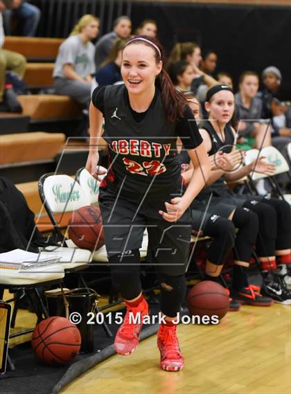 Thumbnail 2 in Gilbert vs. Liberty (Nike Tournament of Champions) photogallery.