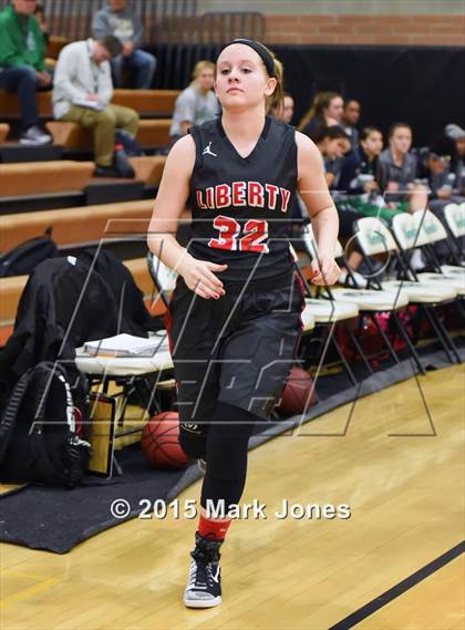 Thumbnail 1 in Gilbert vs. Liberty (Nike Tournament of Champions) photogallery.