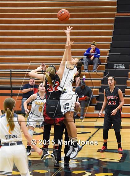 Thumbnail 2 in Gilbert vs. Liberty (Nike Tournament of Champions) photogallery.