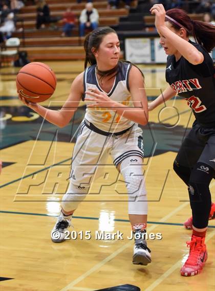 Thumbnail 2 in Gilbert vs. Liberty (Nike Tournament of Champions) photogallery.