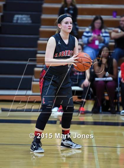 Thumbnail 2 in Gilbert vs. Liberty (Nike Tournament of Champions) photogallery.