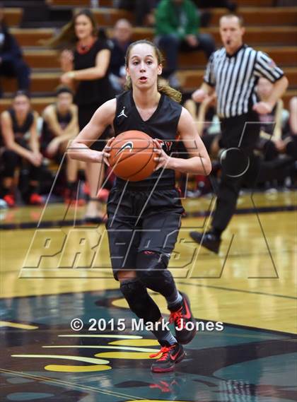 Thumbnail 2 in Gilbert vs. Liberty (Nike Tournament of Champions) photogallery.
