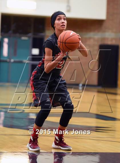 Thumbnail 2 in Gilbert vs. Liberty (Nike Tournament of Champions) photogallery.