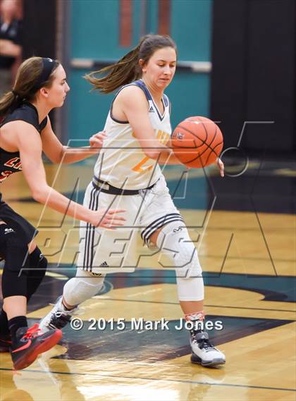 Thumbnail 3 in Gilbert vs. Liberty (Nike Tournament of Champions) photogallery.