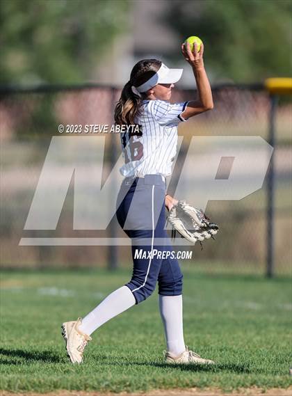 Thumbnail 1 in Ralston Valley @ Cherokee Trail photogallery.