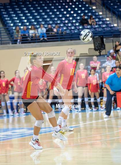 Thumbnail 3 in Cathedral Catholic vs. Torrey Pines (CIF SDS Open Finals) photogallery.