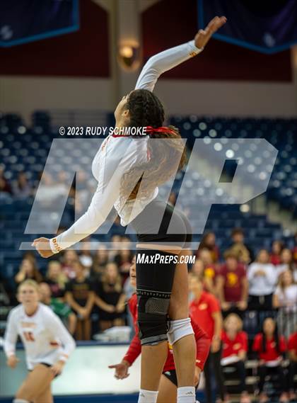 Thumbnail 3 in Cathedral Catholic vs. Torrey Pines (CIF SDS Open Finals) photogallery.
