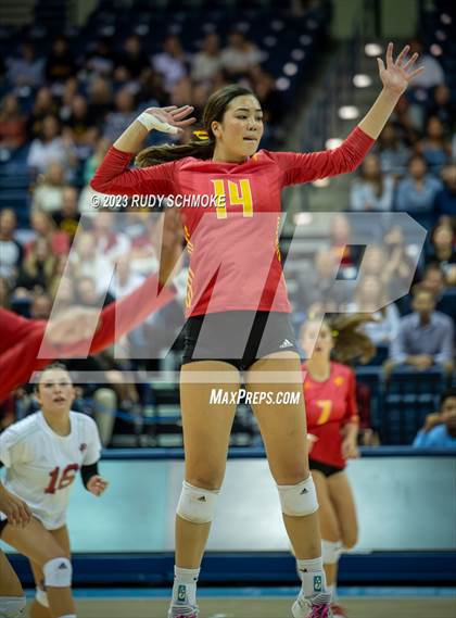 Thumbnail 2 in Cathedral Catholic vs. Torrey Pines (CIF SDS Open Finals) photogallery.