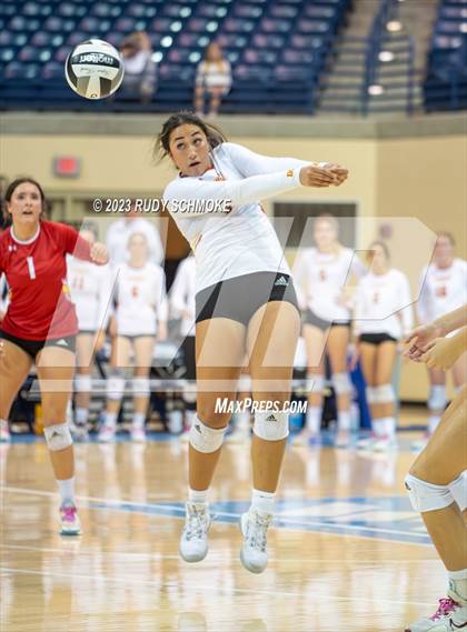 Thumbnail 1 in Cathedral Catholic vs. Torrey Pines (CIF SDS Open Finals) photogallery.