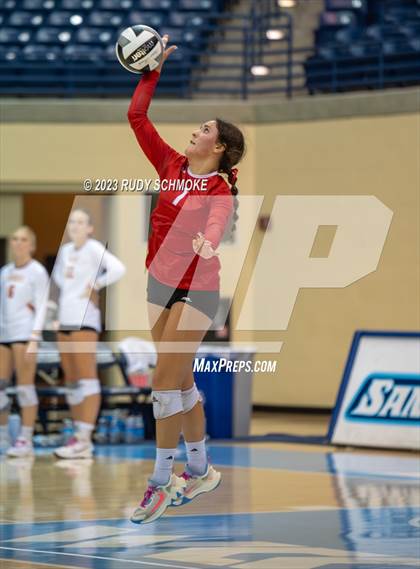 Thumbnail 3 in Cathedral Catholic vs. Torrey Pines (CIF SDS Open Finals) photogallery.