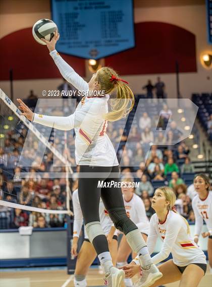 Thumbnail 3 in Cathedral Catholic vs. Torrey Pines (CIF SDS Open Finals) photogallery.