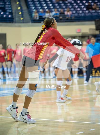 Thumbnail 1 in Cathedral Catholic vs. Torrey Pines (CIF SDS Open Finals) photogallery.