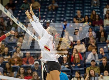 Thumbnail 3 in Cathedral Catholic vs. Torrey Pines (CIF SDS Open Finals) photogallery.