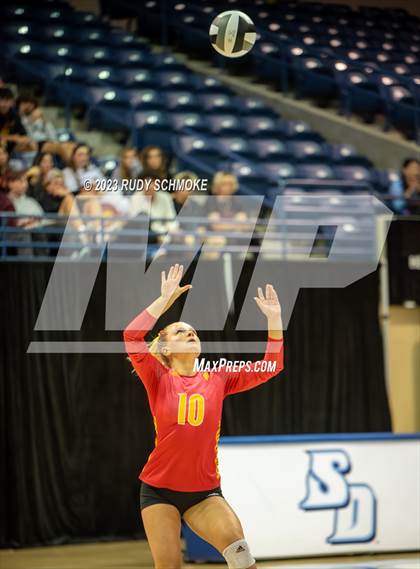 Thumbnail 1 in Cathedral Catholic vs. Torrey Pines (CIF SDS Open Finals) photogallery.