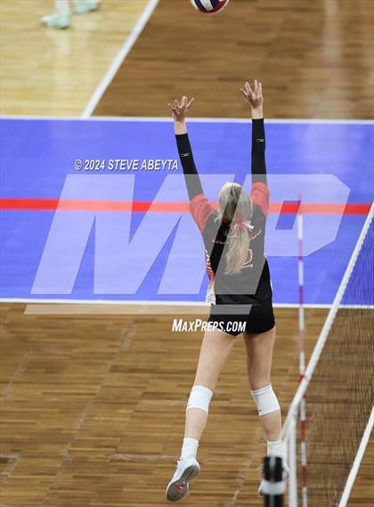 Thumbnail 2 in Otis vs. Briggsdale (CHSAA 1A First Round Elimination Bracket) photogallery.