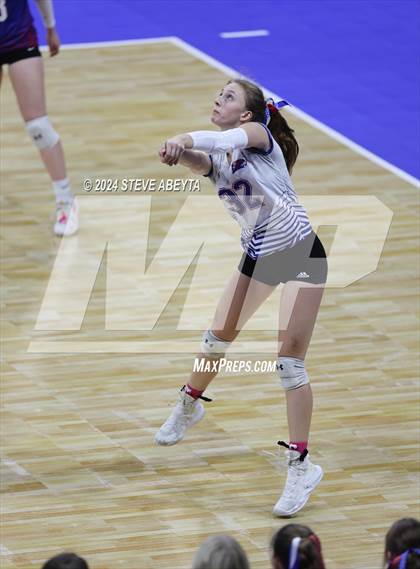 Thumbnail 2 in Otis vs. Briggsdale (CHSAA 1A First Round Elimination Bracket) photogallery.