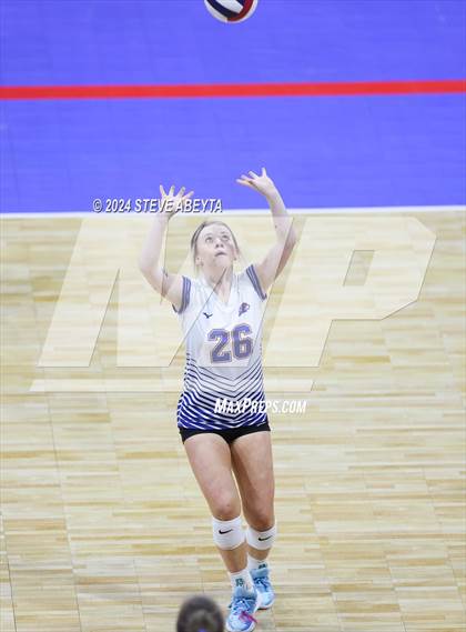 Thumbnail 3 in Otis vs. Briggsdale (CHSAA 1A First Round Elimination Bracket) photogallery.