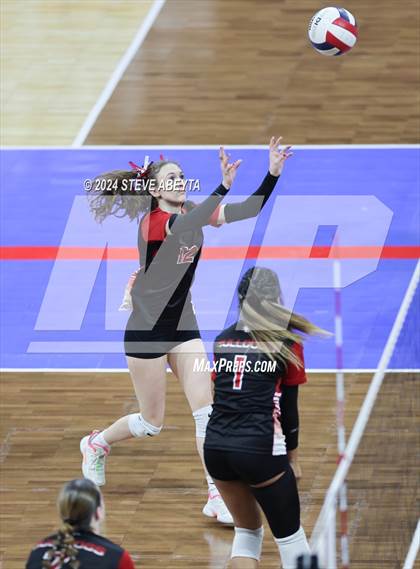 Thumbnail 1 in Otis vs. Briggsdale (CHSAA 1A First Round Elimination Bracket) photogallery.